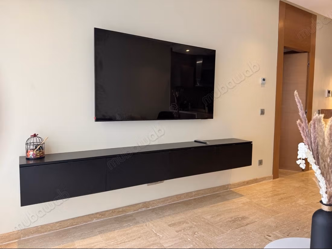 Luxury 1 BR Apartment in CFC with Large Terrace