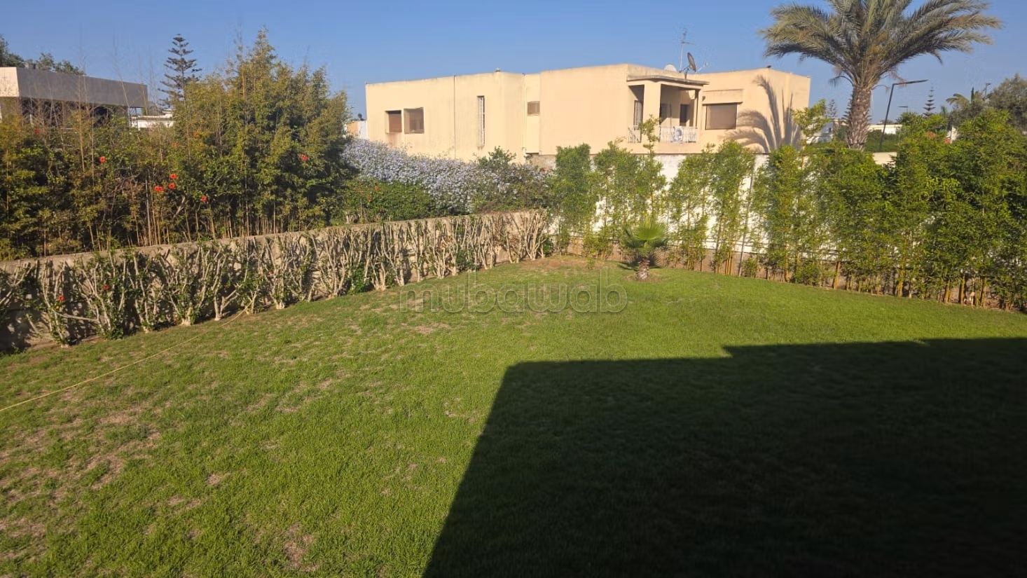 Villa à louer à Souissi usage de bureau