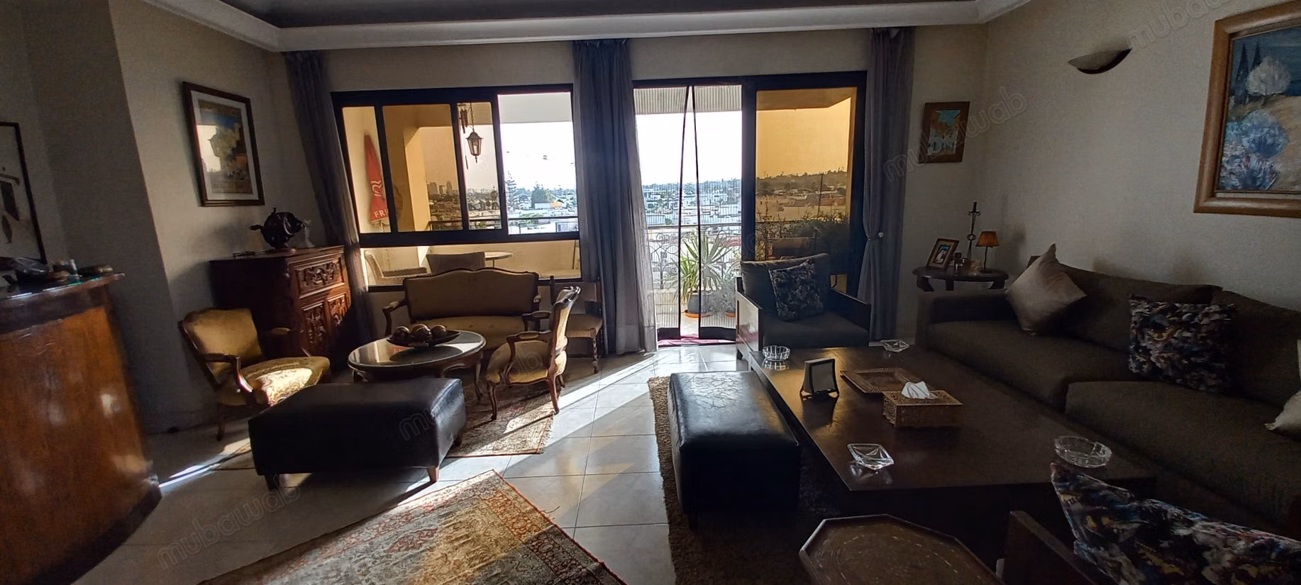 Appartement à vendre sur le bd Sijilmassi. Terrasse et pas de vis a vis. 3 chambres