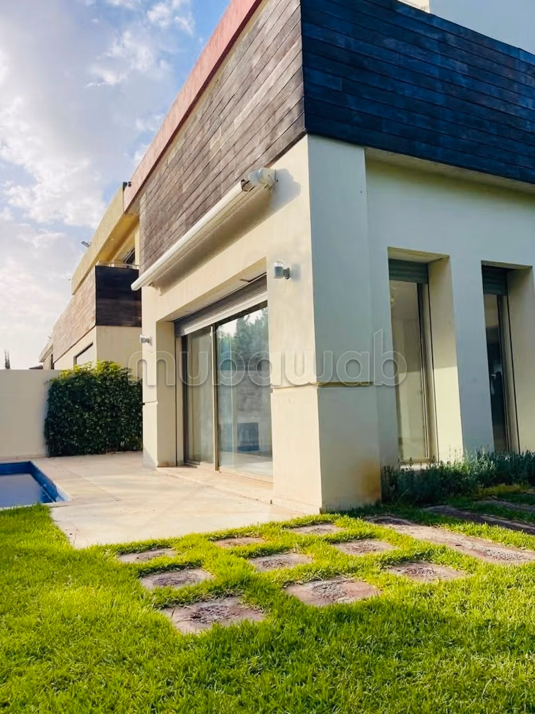 Villa jumelée de prestige 4 chambres à louer – Prestigia Ville Verte Bouskoura