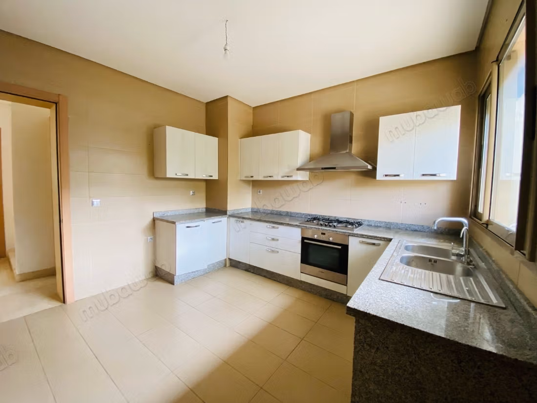 Villa jumelée de prestige 4 chambres à louer – Prestigia Ville Verte Bouskoura