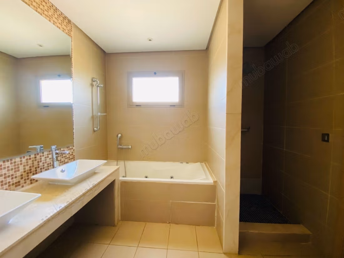 Villa jumelée de prestige 4 chambres à louer – Prestigia Ville Verte Bouskoura