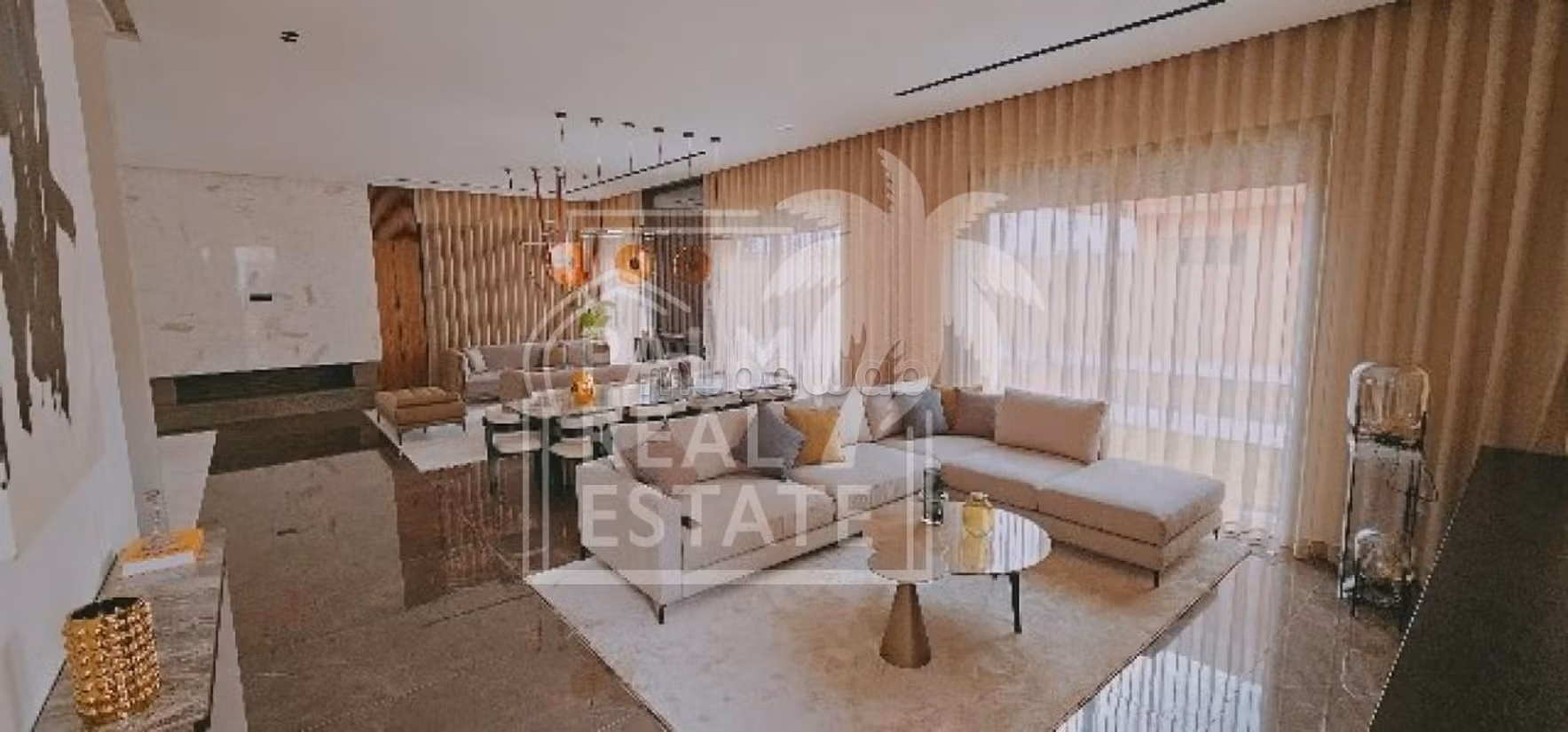 Affaire à saisir: villa de luxe à vendre dans une magnifique résidence sur la route de lourika