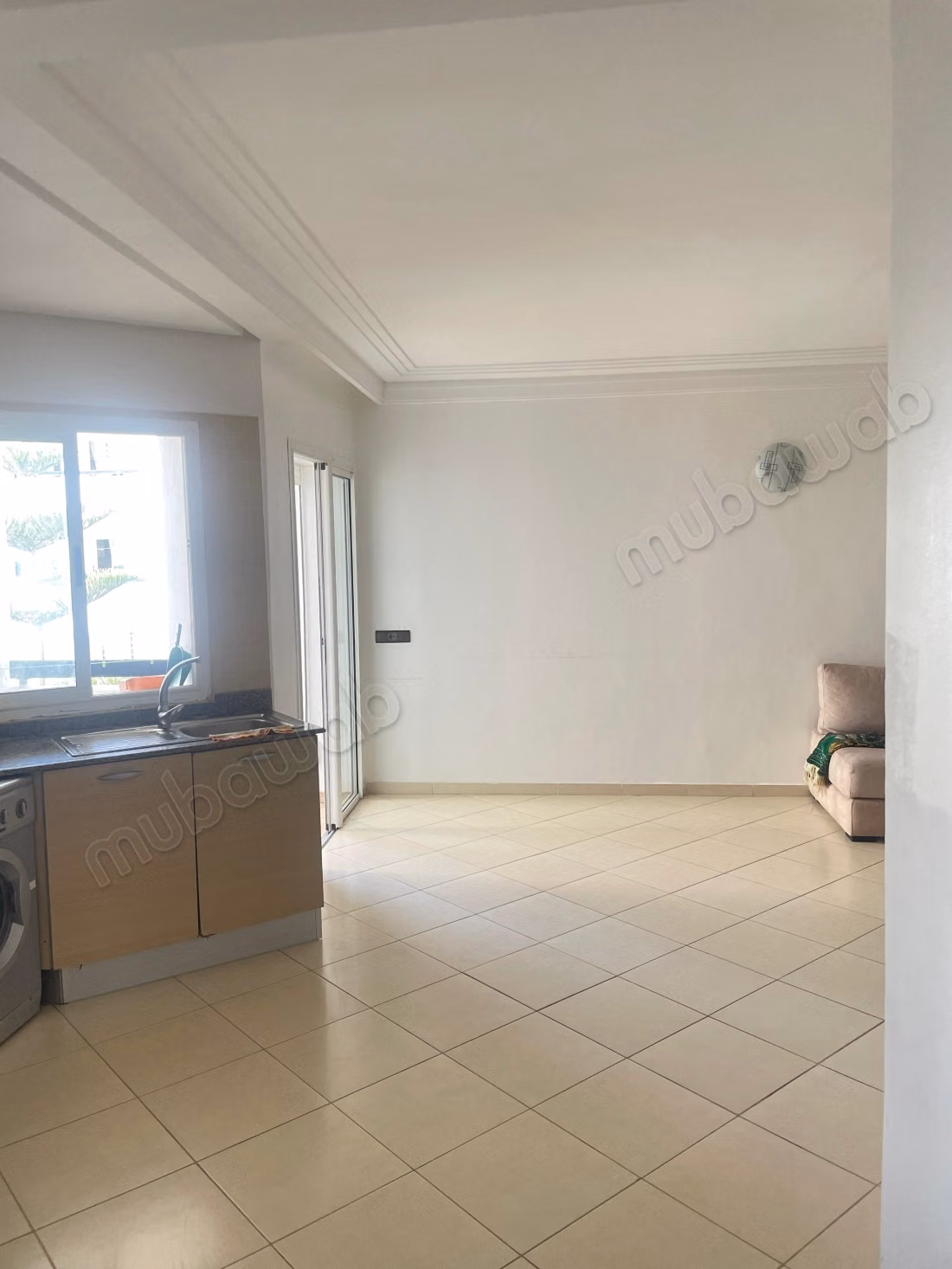 Piso en venta. Area 70 m². Completamente amueblado