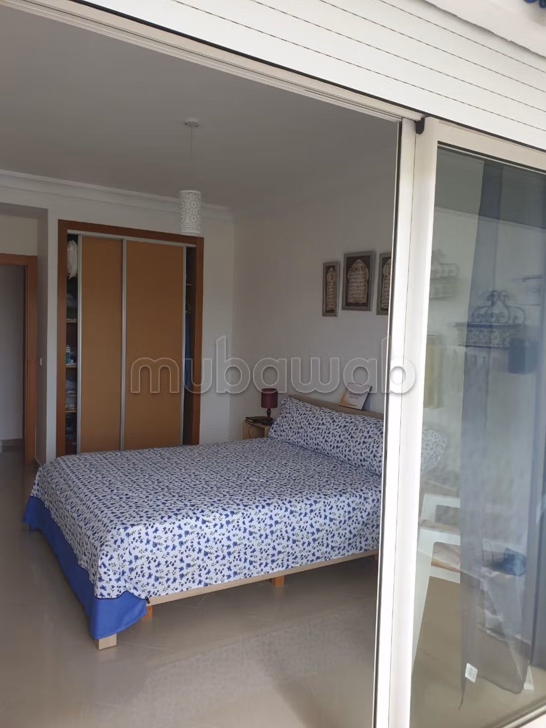 Piso en venta. Area 70 m². Completamente amueblado