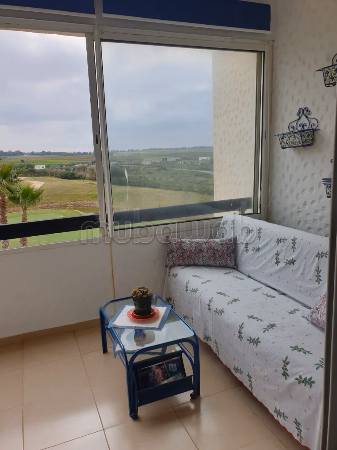 Piso en venta. Area 70 m². Completamente amueblado