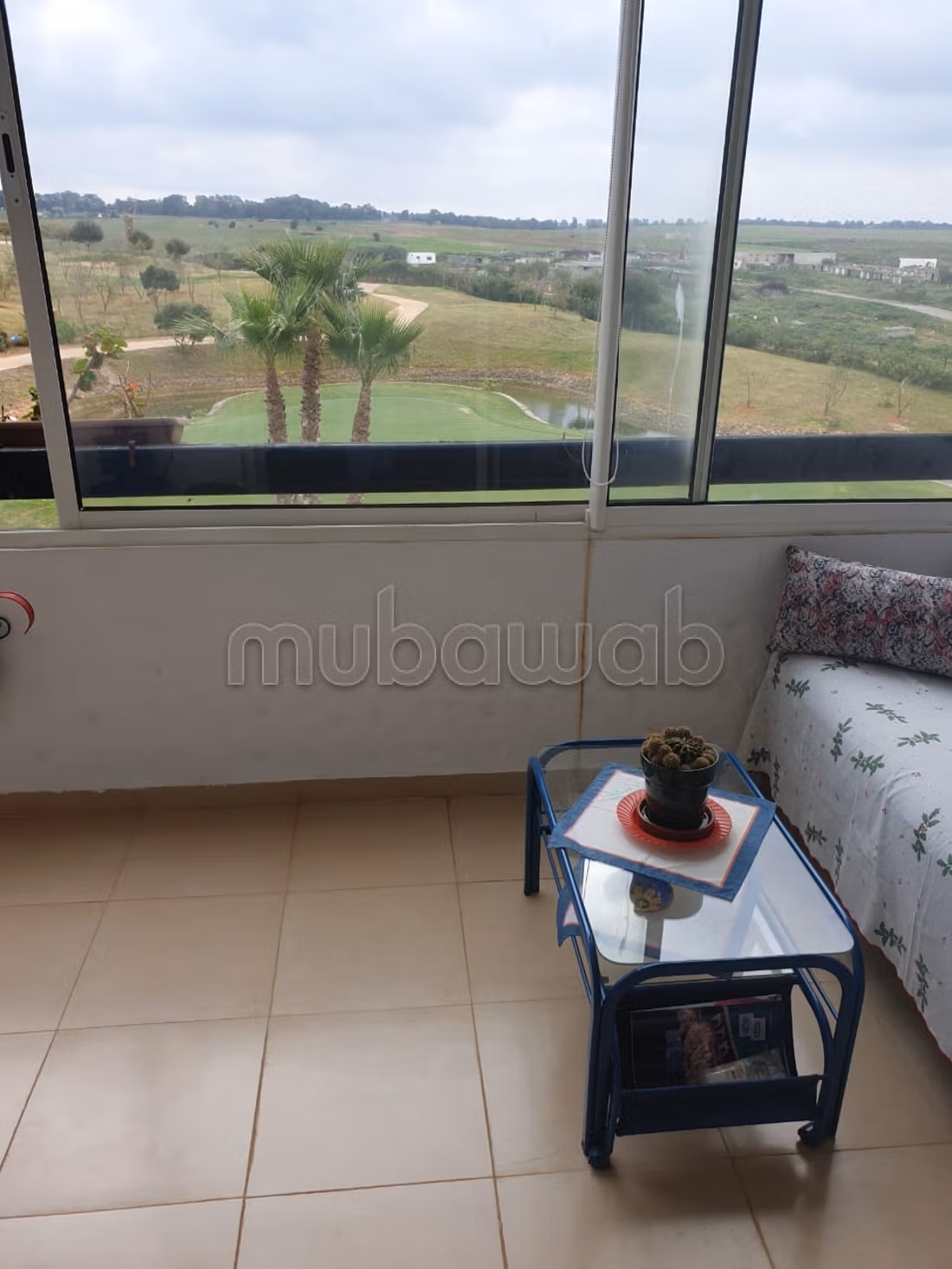 Piso en venta. Area 70 m². Completamente amueblado