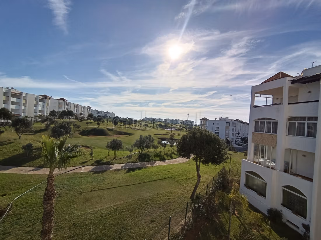 Piso en venta. Area 70 m². Completamente amueblado