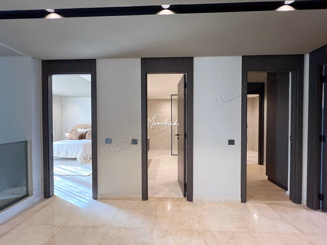 Villa neuve et rare à la location meublée, idéal pour un cadre de vie confortable et moderne à 6min du Morocco Mall