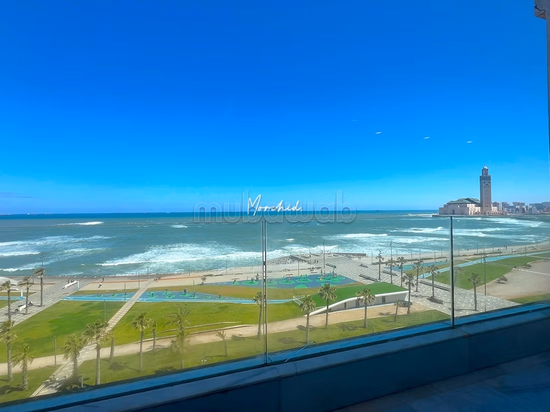 Bel apparemment à louer meublé vue panoramique sur mer et mosquée hassan II