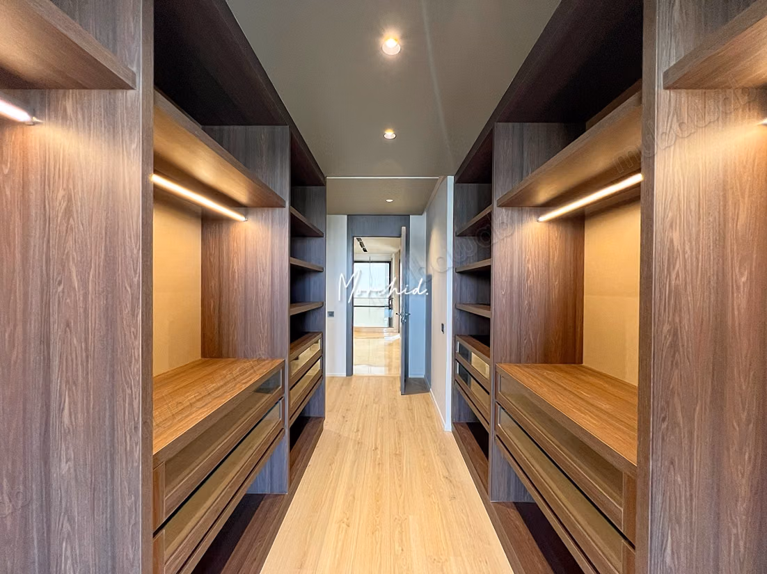 Villa neuve et rare à la location meublée, idéal pour un cadre de vie confortable et moderne à 6min du Morocco Mall