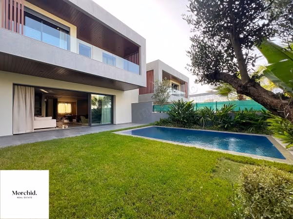 Villa neuve et rare à la location meublée, idéal pour un cadre de vie confortable et moderne à 6min du Morocco Mall