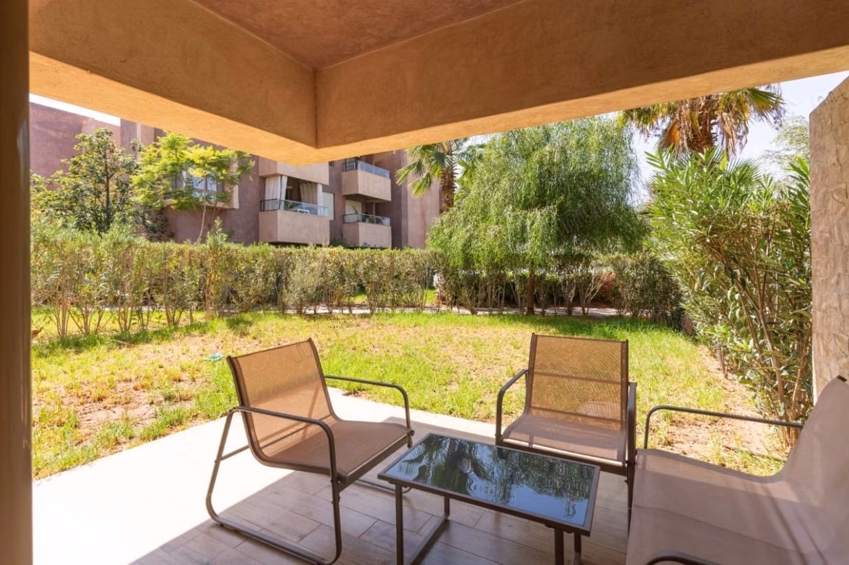 Rez de jardin à louer