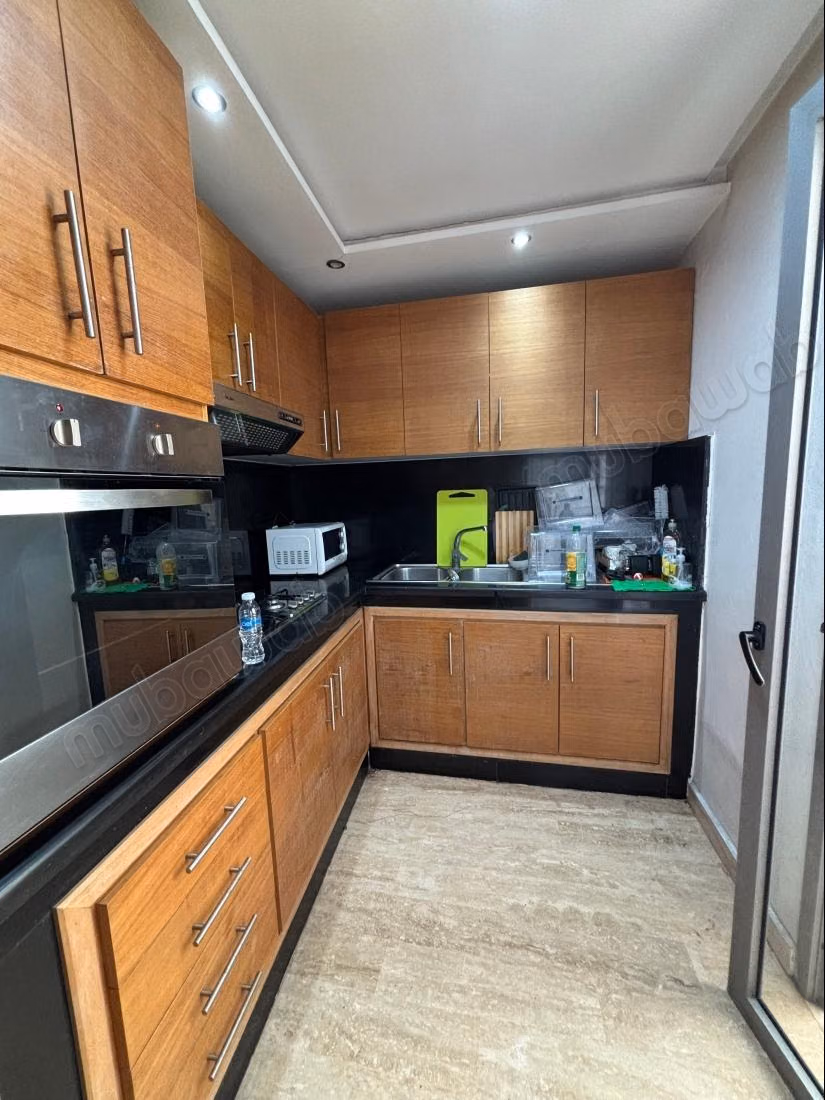 Muy bonito apartamento en alquiler en Belvédère. 2 habitaciones agradables. Bien amueblado