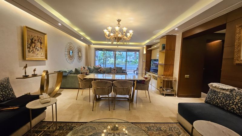 Kopen: appartementen in Ain Diab Extension. Totale oppervlakte 200 m². Gemeubileerd. 