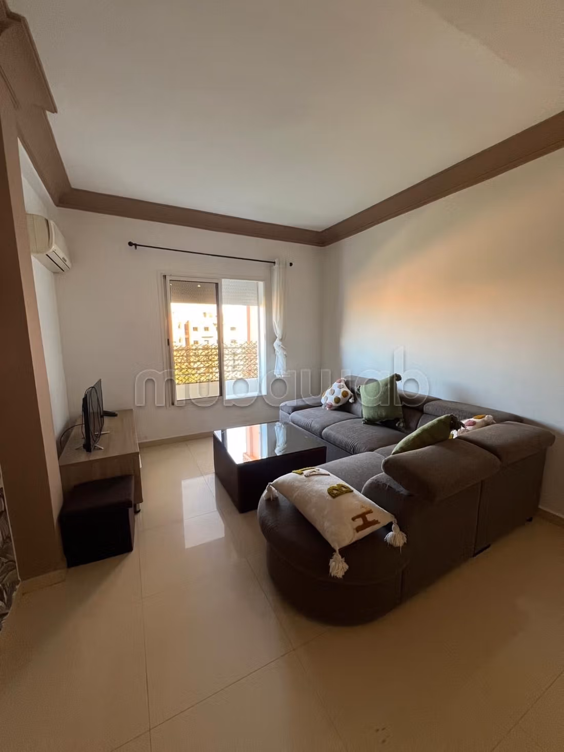 Louez cet appartement à Victor Hugo. 1 chambre. Bien meublé — 2