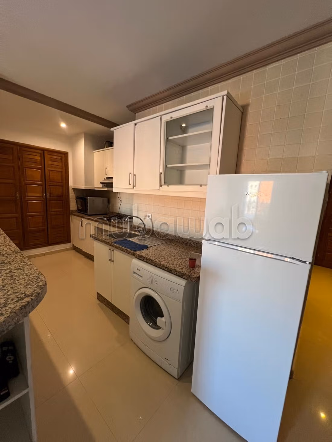 Louez cet appartement à Victor Hugo. 1 chambre. Bien meublé — 3