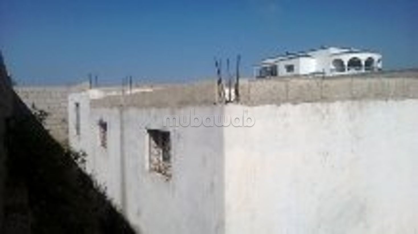 Acquista casa. 1 camera. Terrazzo e giardino