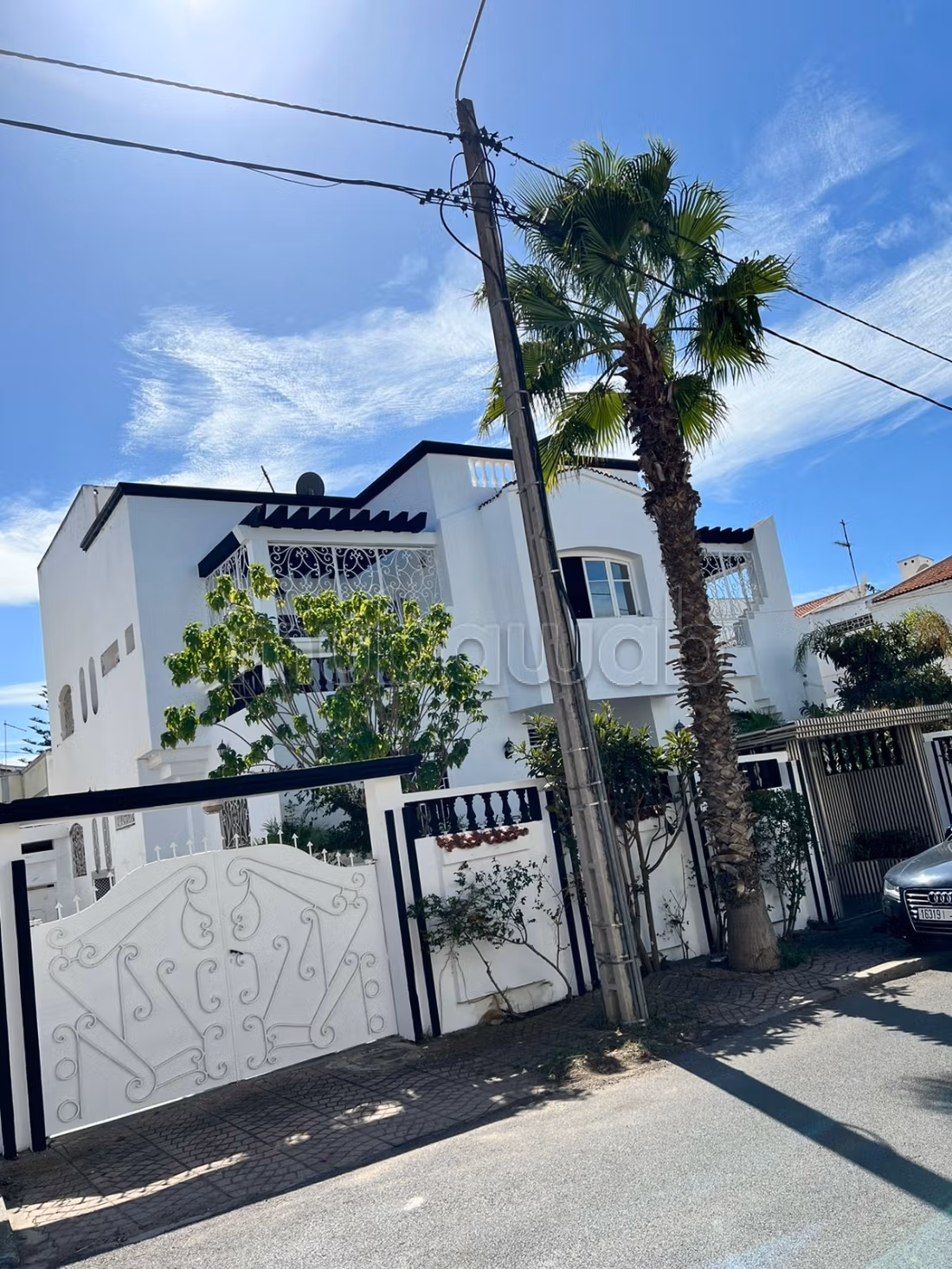 Splendide villa à vendre à Bir Rami Est. 8 chambres agréables.