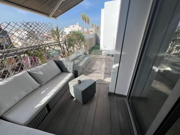 Piso en alquiler en Gauthier. 4 habitaciones. Bien amueblado.