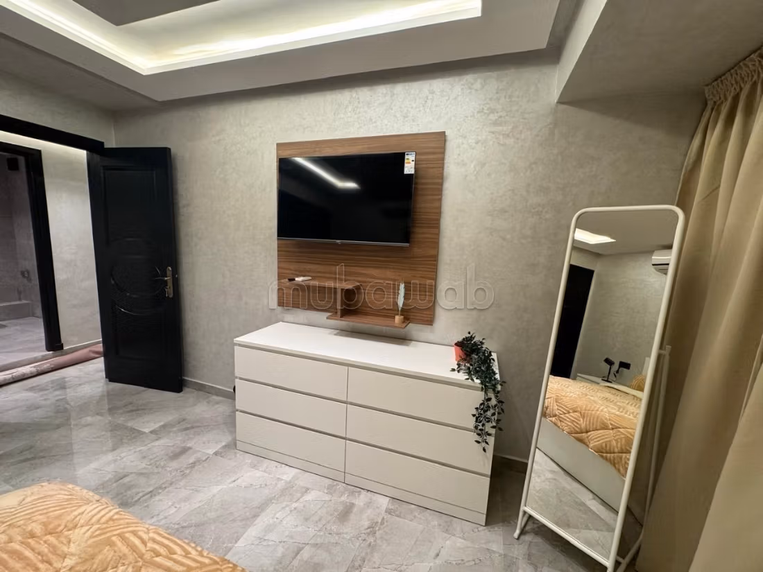 Bonito apartamento de 2 habitaciones amueblado con piscina