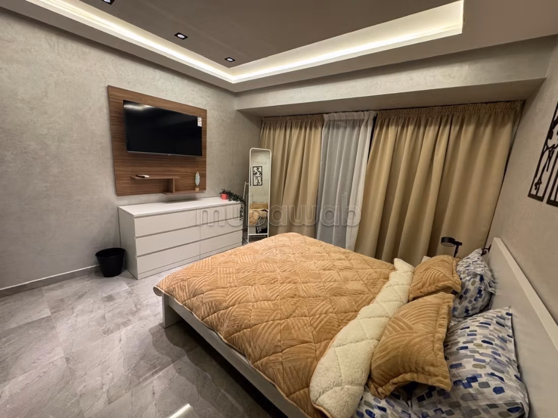 Bonito apartamento de 2 habitaciones amueblado con piscina