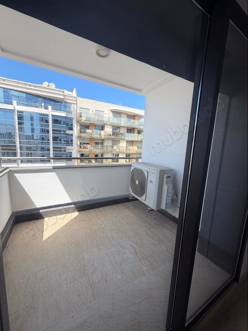 Studio premium à saisir