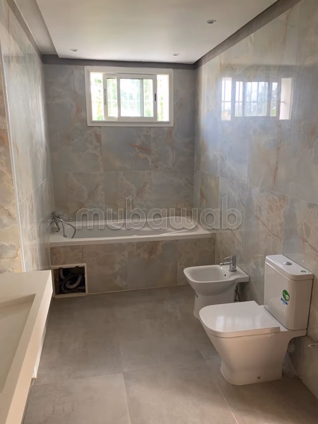 Superba villa in affitto a Hassan. Superficie 400 m²