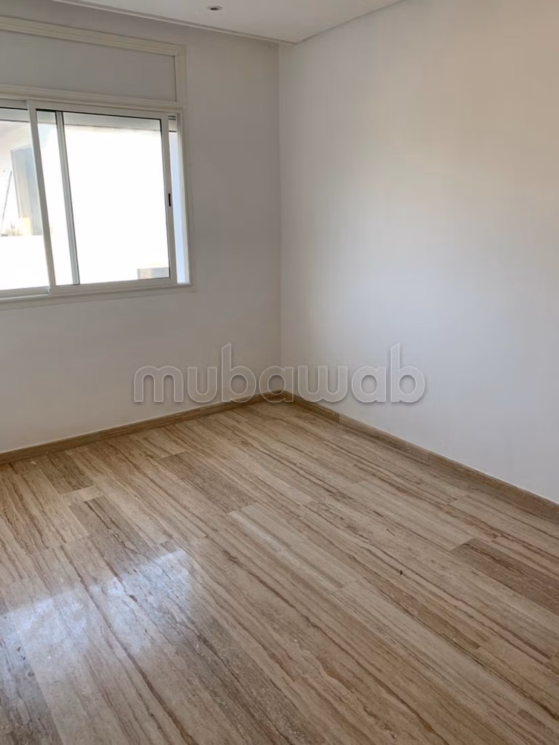 Superba villa in affitto a Hassan. Superficie 400 m²