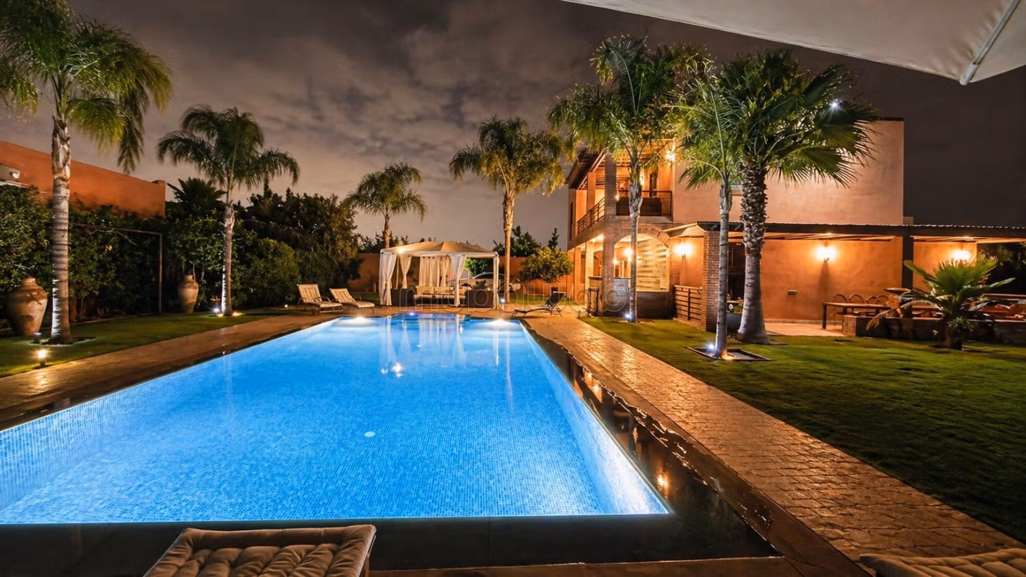 Villa pour location journalier 
route fes Marrakech
