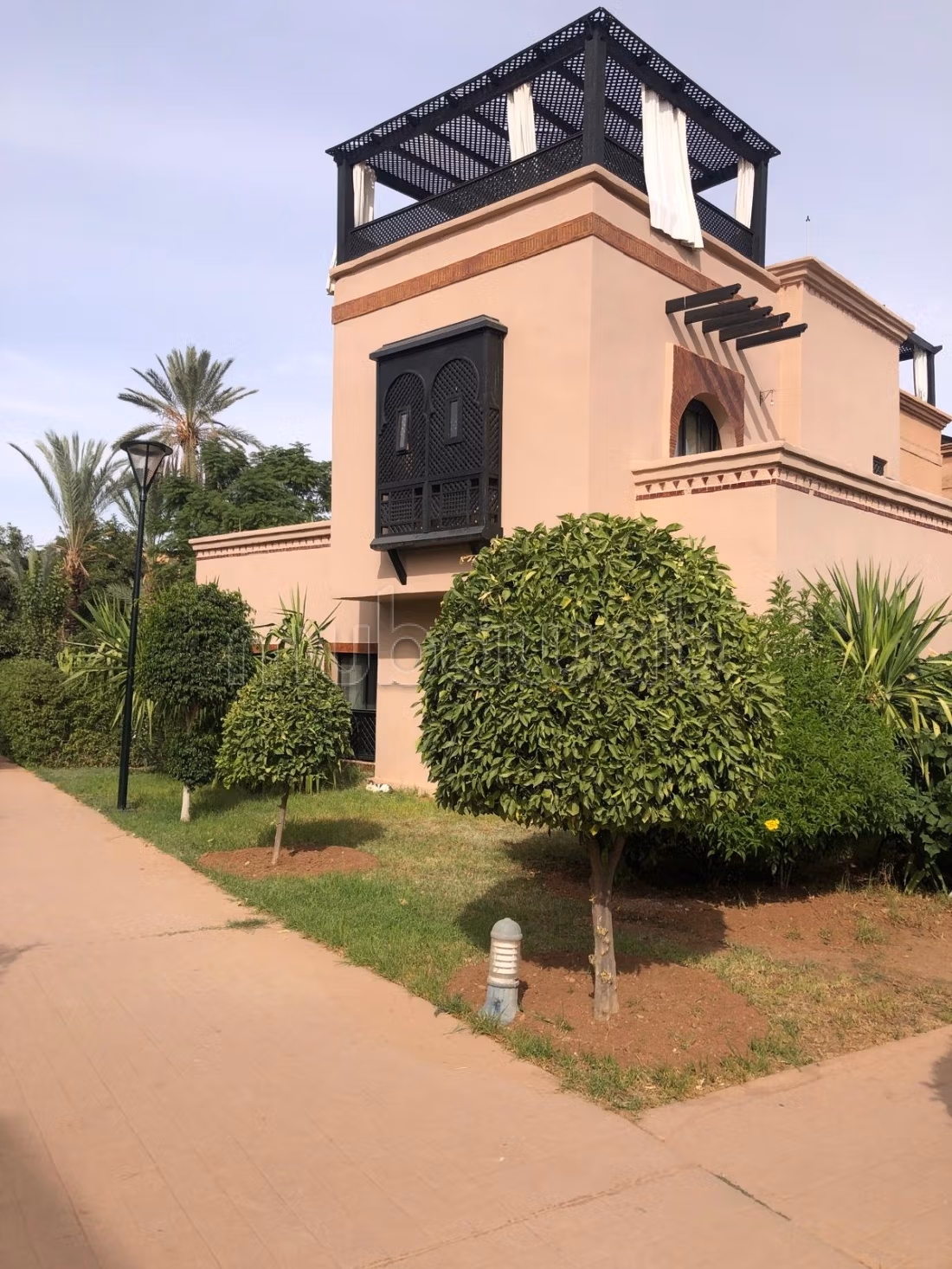 Location d'un appartement à Route de Fez. 2 chambres agréables. Meublé — 2