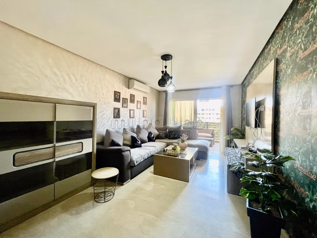 Appartement de vacances à louer à Hay Saada 1.2 chambres. Avec ascenseur et terrasse