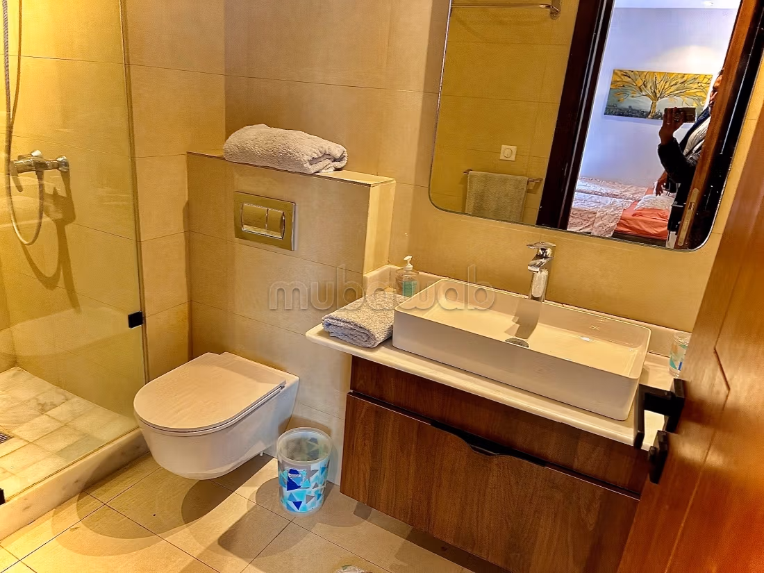Stunning 2 Bedrooms CFC furnished 86m2