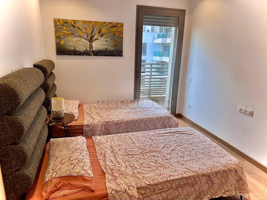 Stunning 2 Bedrooms CFC furnished 86m2