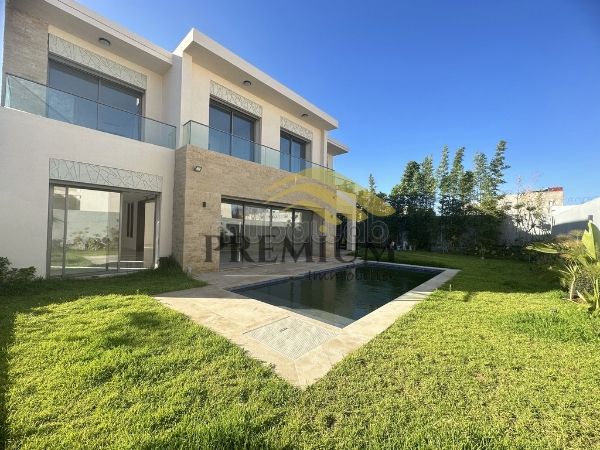 منزل للإيجار بالمنزه. المساحة 500 م². الراحة الكاملة مع حمام سباحة ومدفأة. 