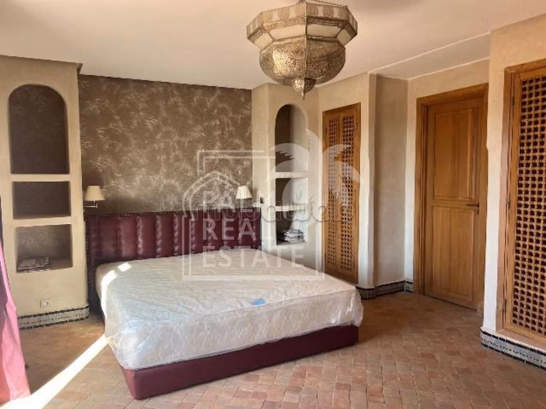 Villa d'Exception, idéalement située sur la route d'Amizmiz front golf