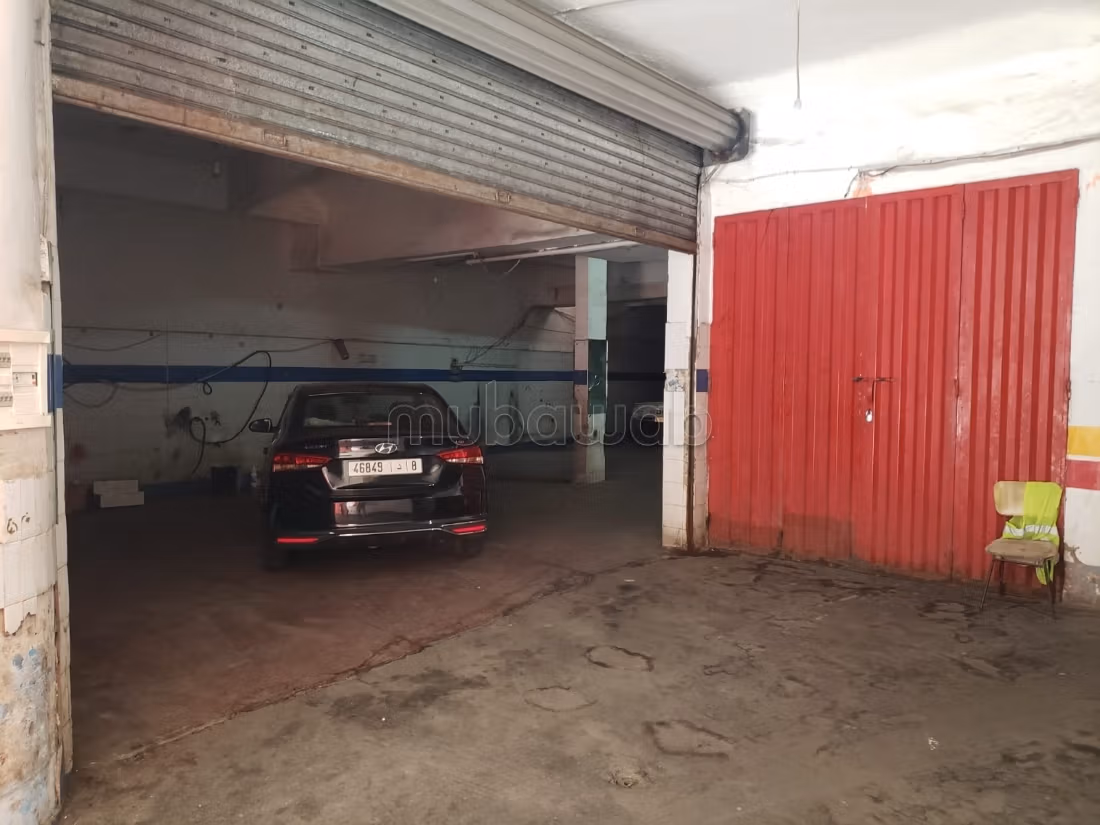 Te koop: commercieel vastgoed in Benjdia. Totale oppervlakte 225 m²