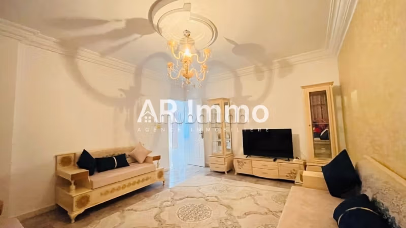 Proprietà in vendita a Tebourba. Superficie totale 119 m². Doppi vetri, porta blindata