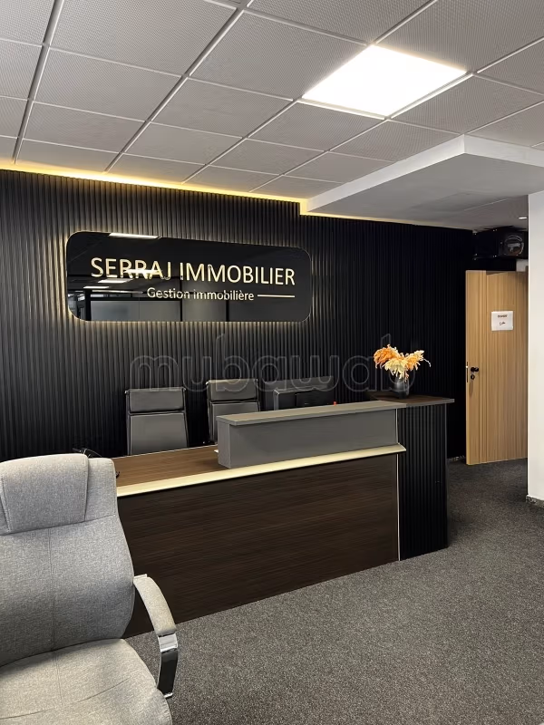 Offices & shops to rent in Bouskoura Ville. Large area 150000 m². 