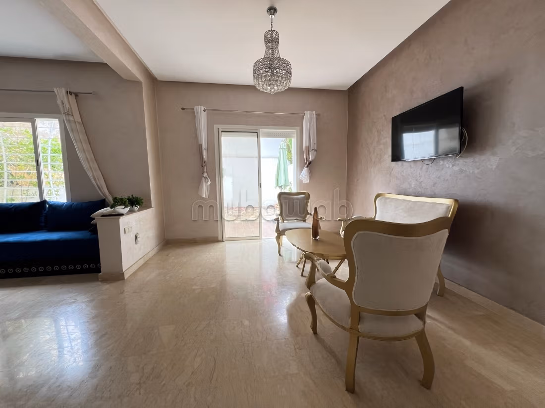 TAMARIS: Location Villa Meublée Avec Double Jardin