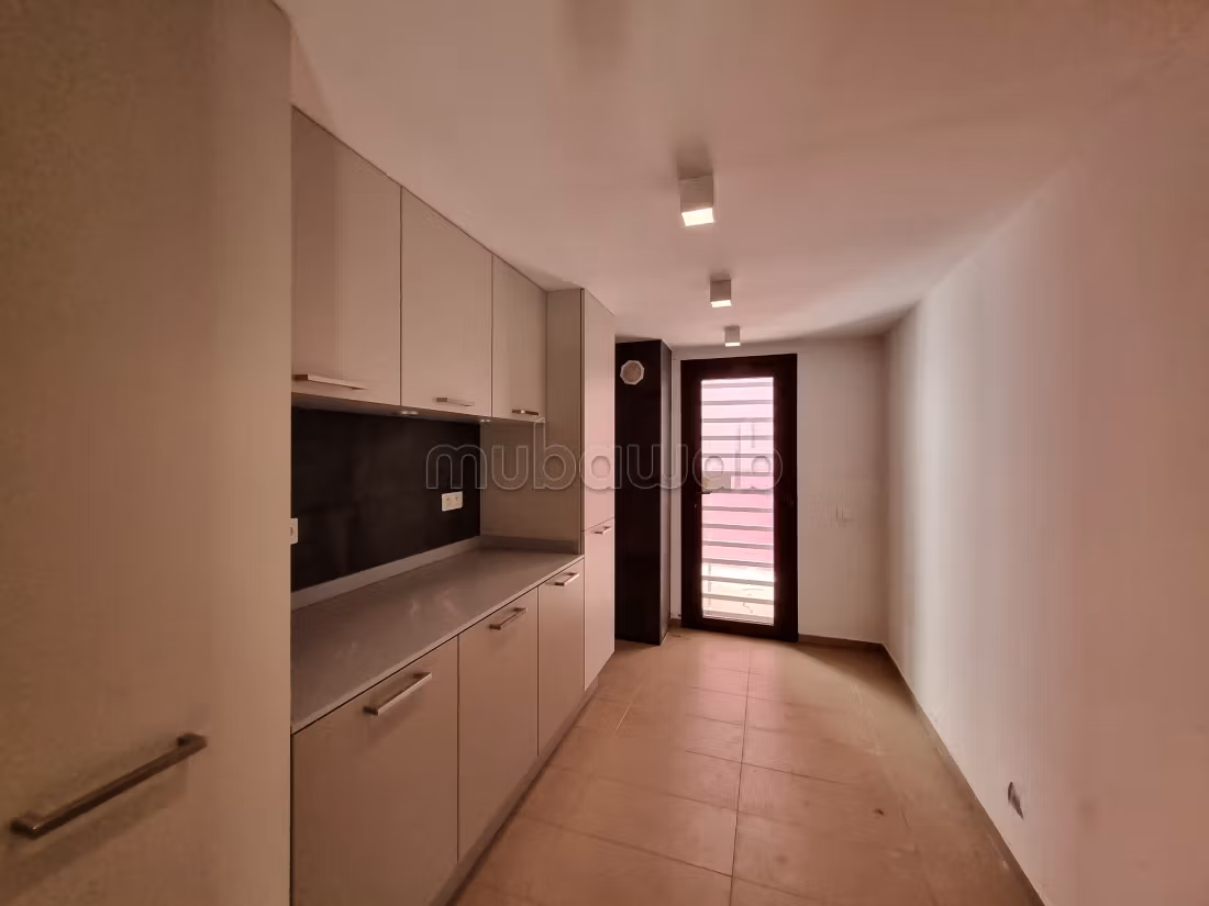 0% Commission / A vendre une Villa à Menzah 1