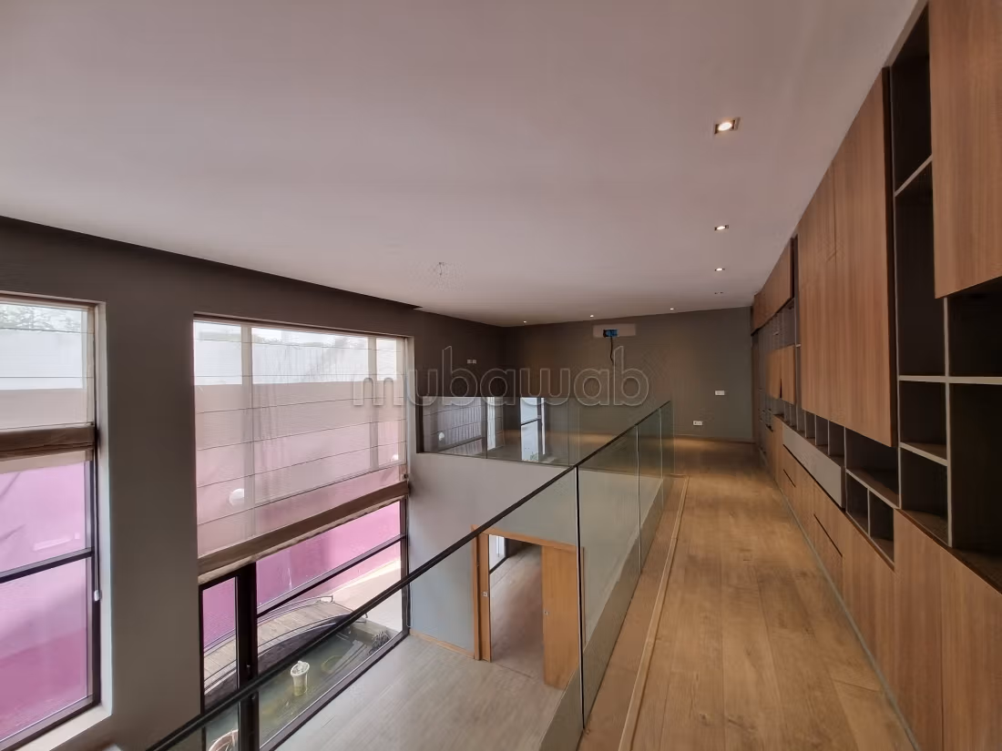 0% Commission / A vendre une Villa à Menzah 1