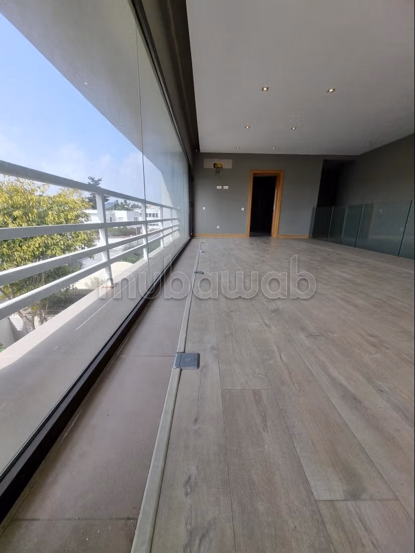 0% Commission / A vendre une Villa à Menzah 1