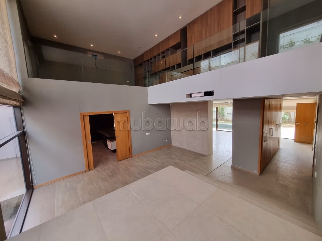 0% Commission / A vendre une Villa à Menzah 1