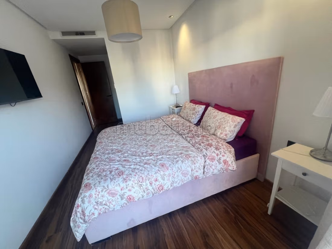 Very nice apartment for rent in Ville Verte. 2 rooms. Dressing room. 
