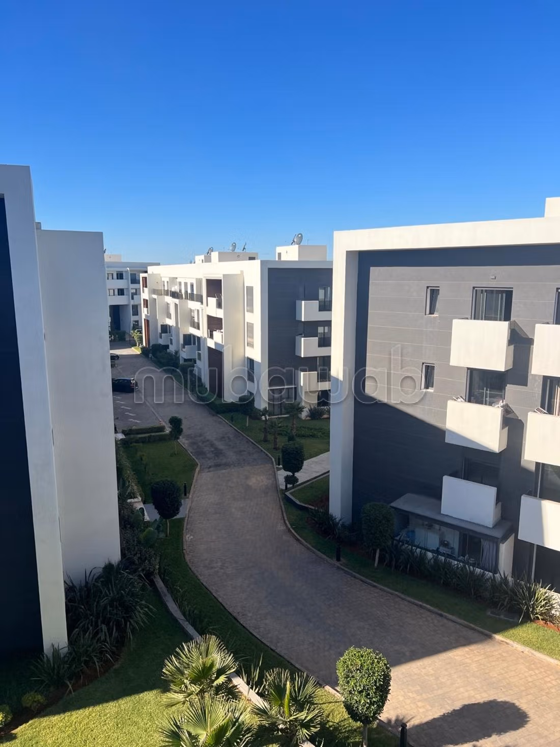 Very nice apartment for rent in Ville Verte. 2 rooms. Dressing room. 