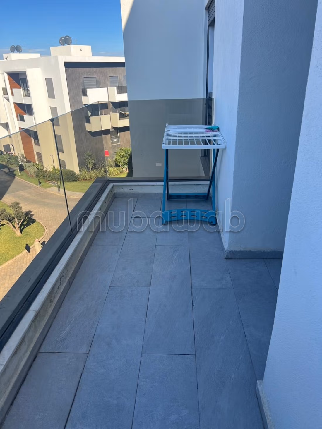 Very nice apartment for rent in Ville Verte. 2 rooms. Dressing room. 