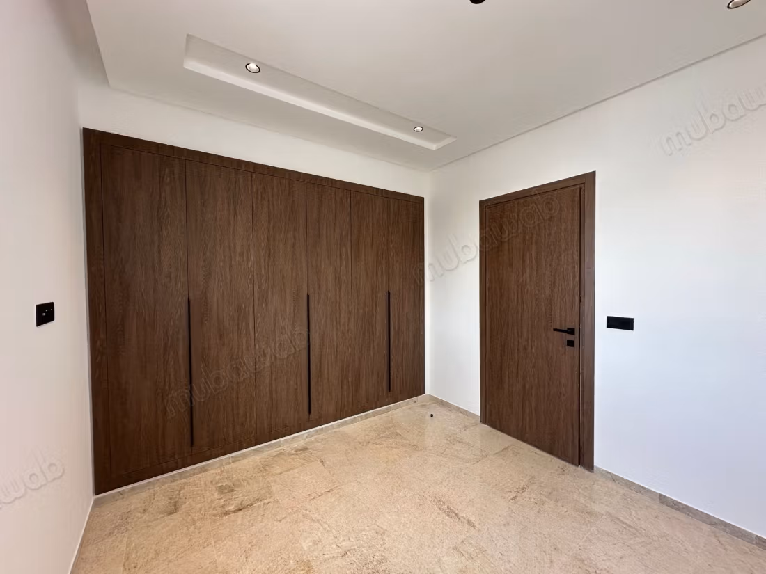 A new S1 of 60m², Chotrana 1