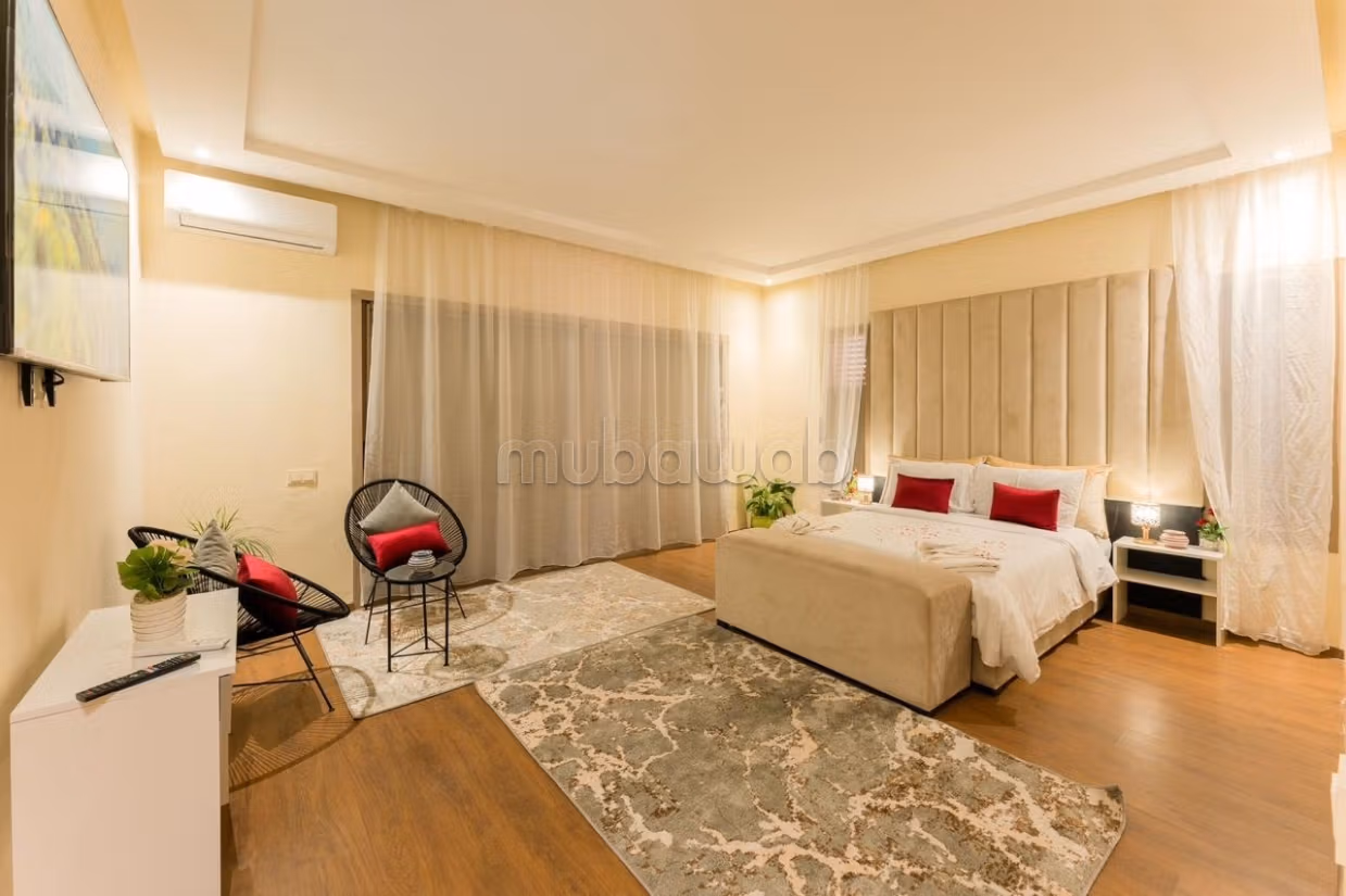 Nu te huur: villa's en luxe woningen in Riad Al Atlas. 5 Kamers. Garage en mooi terras. 