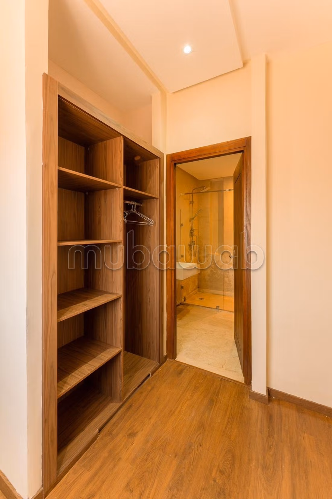 Nu te huur: villa's en luxe woningen in Riad Al Atlas. 5 Kamers. Garage en mooi terras. 
